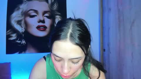 Snapshot of tania06 chatting on 11-06-25, 01:34 tania06 online show from 11-06-25, 01:34