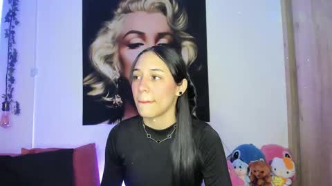 Snapshot of tania06 chatting on 11-10-25, 01:21 tania06 online show from 11-10-25, 01:21