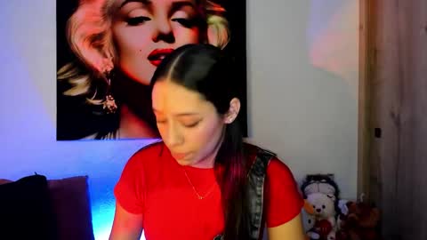 tania06 online show from 11-24-25, 01:00