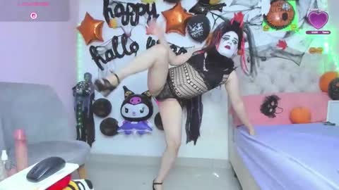 Tania lucia  online show from 10-24-25, 05:37