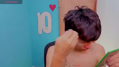 Snapshot of tanjiro_cute chatting on 02-28-26, 07:53 Andres online show from 02-28-26, 07:53