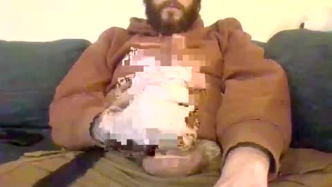 Snapshot of tanlines85 chatting on 12-03-25, 04:05 Help Me Edge online show from 12-03-25, 04:05