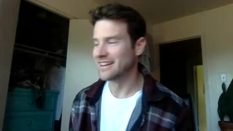 Dr. Love online show from 11-11-25, 02:17