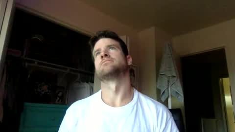 Dr. Love online show from 11-22-25, 02:05