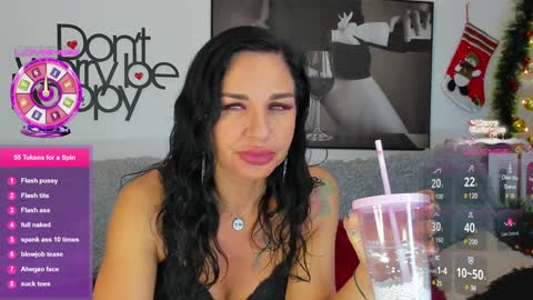 Snapshot of tara_bloss chatting on 01-11-25, 02:30 Tara online show from 01-11-25, 02:30