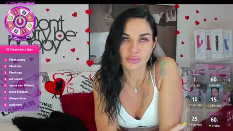 Snapshot of tara_bloss chatting on 02-14-25, 05:41 Tara online show from 02-14-25, 05:41