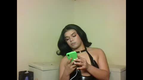 Snapshot of tarahriches chatting on 10-20-25, 06:08 tarahriches online show from 10-20-25, 06:08
