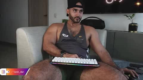 Tarek online show from 01-13-26, 02:33