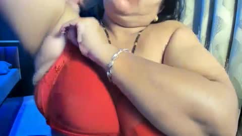 Snapshot of tarivishu23 chatting on 02-28-26, 02:01 tarivishu23 online show from 02-28-26, 02:01