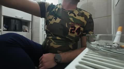 tarkan198 online show from 02-03-25, 04:31