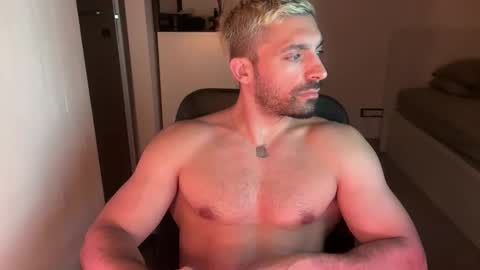 tarquit8 online show from 09-24-25, 08:45