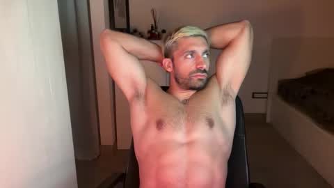 tarquit8 online show from 10-03-25, 08:17