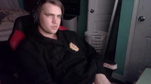 tarus333 online show from 10-22-25, 05:52