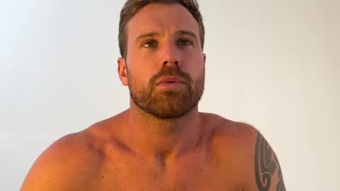 Snapshot of tarzan_thejungleboy chatting on 03-10-25, 02:59 Tarzan online show from 03-10-25, 02:59