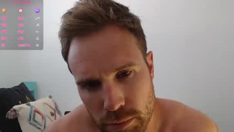 Snapshot of tarzan_thejungleboy chatting on 11-06-25, 10:38 Tarzan online show from 11-06-25, 10:38