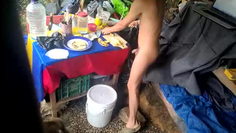 tarzanyeren online show from 11-23-25, 04:18