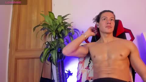 Tarzan online show from 12-04-24, 03:43