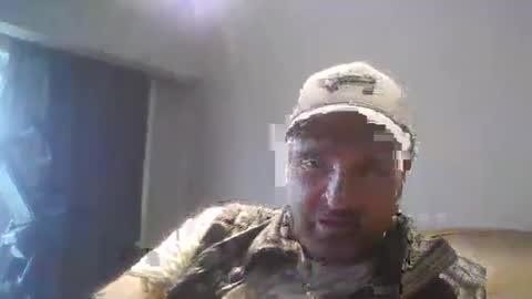 Snapshot of tarzeny77 chatting on 11-20-25, 06:29 tarzeny77 online show from 11-20-25, 06:29