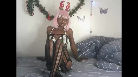 tashagodess online show from 12-17-25, 04:07