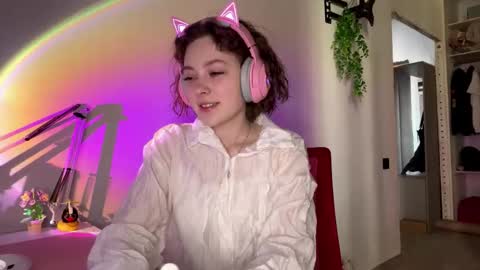 Darlin online show from 02-09-26, 11:09