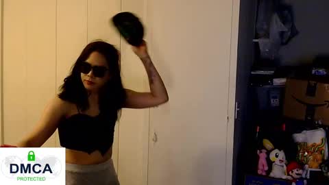 Snapshot of tashakai chatting on 01-16-25, 03:46 TashaKai online show from 01-16-25, 03:46