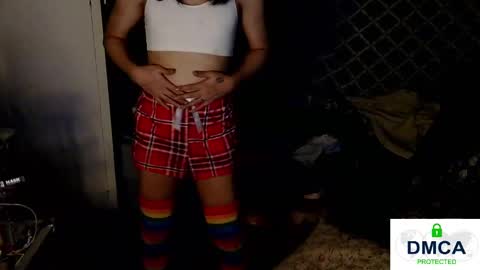 Snapshot of tashakai chatting on 02-17-25, 11:23 TashaKai online show from 02-17-25, 11:23