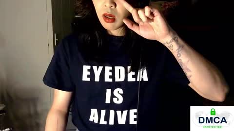 Snapshot of tashakai chatting on 02-18-25, 03:31 TashaKai online show from 02-18-25, 03:31