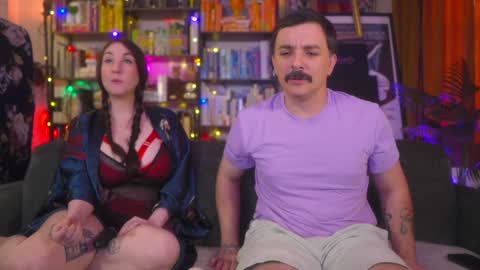 Vivian  Clark online show from 10-31-25, 05:36