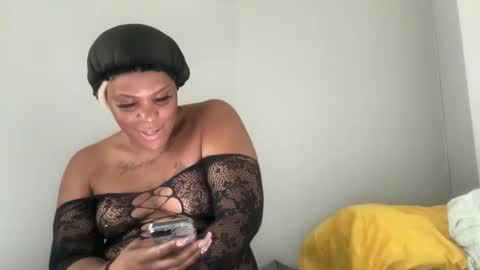 Snapshot of tast3cak3s chatting on 03-06-25, 05:43 Aawww Im GUH online show from 03-06-25, 05:43