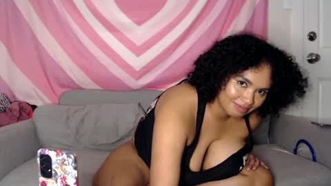 Tastee Kitty online show from 01-06-25, 10:46