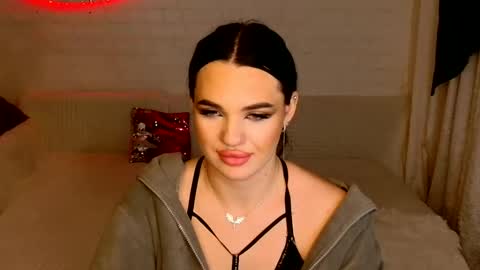 tasty_babyy online show from 12-08-24, 08:47