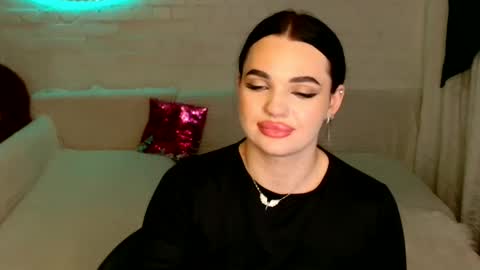 tasty_babyy online show from 01-26-25, 11:39