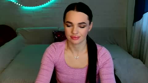 tasty_babyy online show from 12-15-25, 11:14