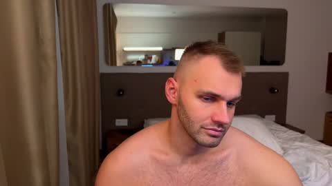 My shows 2100500 UTC3 online show from 11-14-25, 07:34