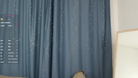 Snapshot of tatearnet chatting on 10-24-25, 07:27 Sane online show from 10-24-25, 07:27