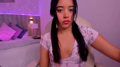 Snapshot of tathy_miller chatting on 10-25-25, 04:20 Tathy online show from 10-25-25, 04:20