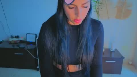 tatiana2224 online show from 11-07-25, 05:57