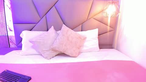 Snapshot of tatihornyy chatting on 03-31-26, 11:32 TATI online show from 03-31-26, 11:32