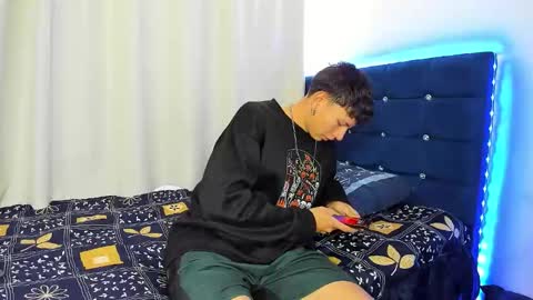 tatiiana_n_damian online show from 09-21-25, 01:57