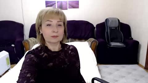 Tattease online show from 11-28-25, 03:47