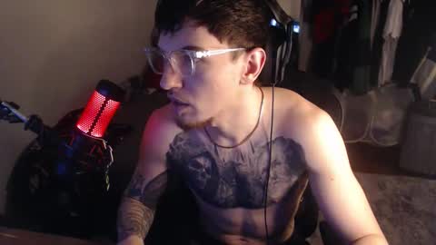 tattedtoyabuser online show from 03-11-26, 04:18