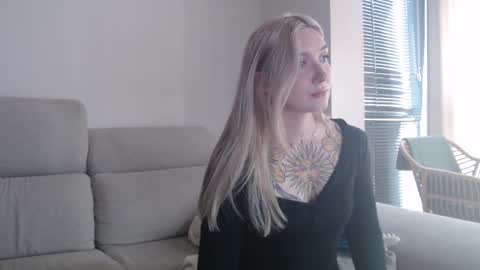 tattoobbgirl online show from 12-16-25, 02:11