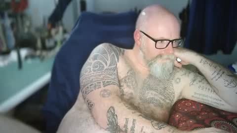Tattooeddilf 01 online show from 09-30-25, 10:48