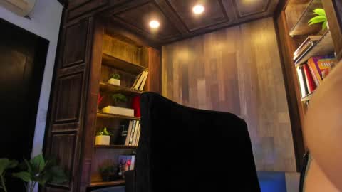 Snapshot of tattybunny chatting on 02-02-25, 10:28 Tatty online show from 02-02-25, 10:28