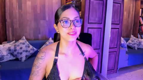 Snapshot of tattybunny chatting on 09-11-25, 07:14 Tatty online show from 09-11-25, 07:14