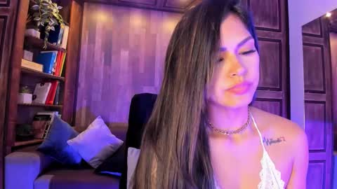 Snapshot of tattybunny chatting on 09-19-25, 09:48 Tatty online show from 09-19-25, 09:48