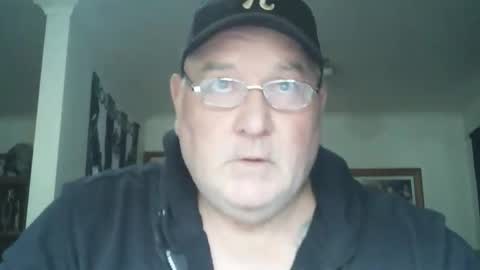 Snapshot of tattzsexy chatting on 11-19-25, 10:32 tattzsexy online show from 11-19-25, 10:32