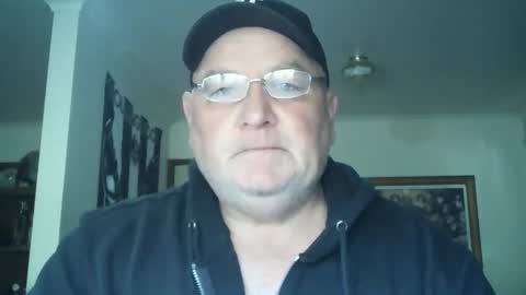 Snapshot of tattzsexy chatting on 11-29-25, 10:46 tattzsexy online show from 11-29-25, 10:46