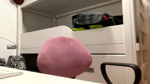 Tatuador40 online show from 10-19-25, 09:48