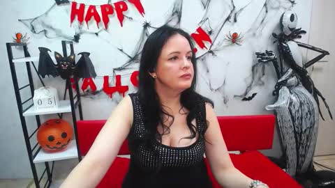 TayaBoret online show from 11-05-25, 07:03